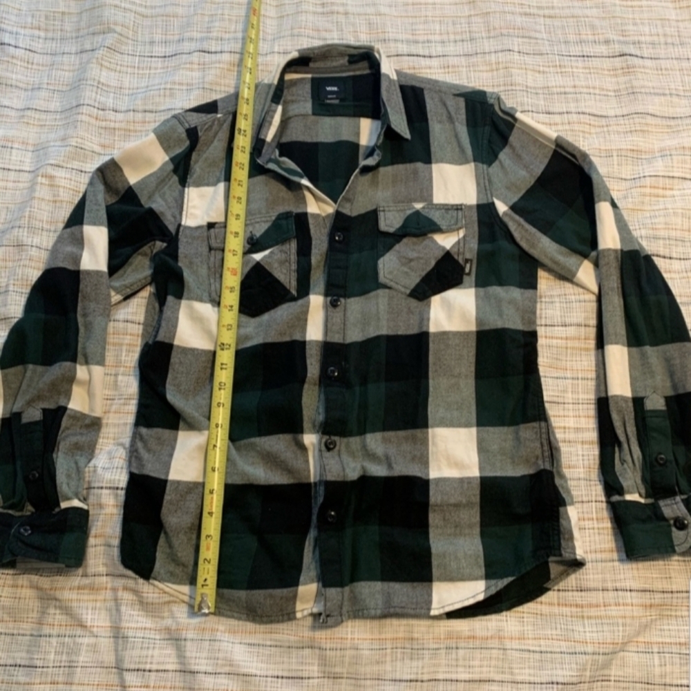SOLD on Mercari Men’s Vans Flannel - M - Picture 4 of 4